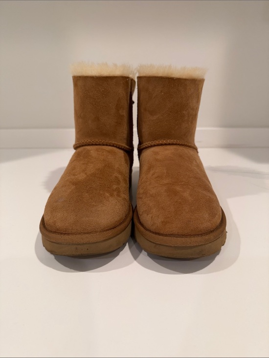 UGG Shoes - UGG boots with bows